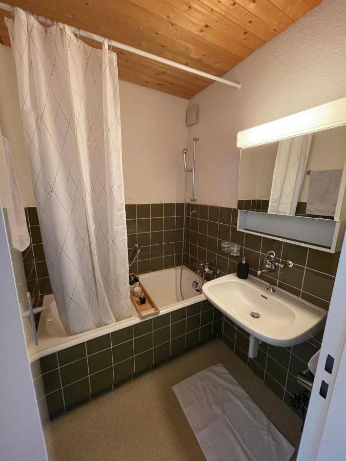 لينتسرهايدي Charmante Chalet-Wohnung Im Ski-/ Wanderparadies المظهر الخارجي الصورة